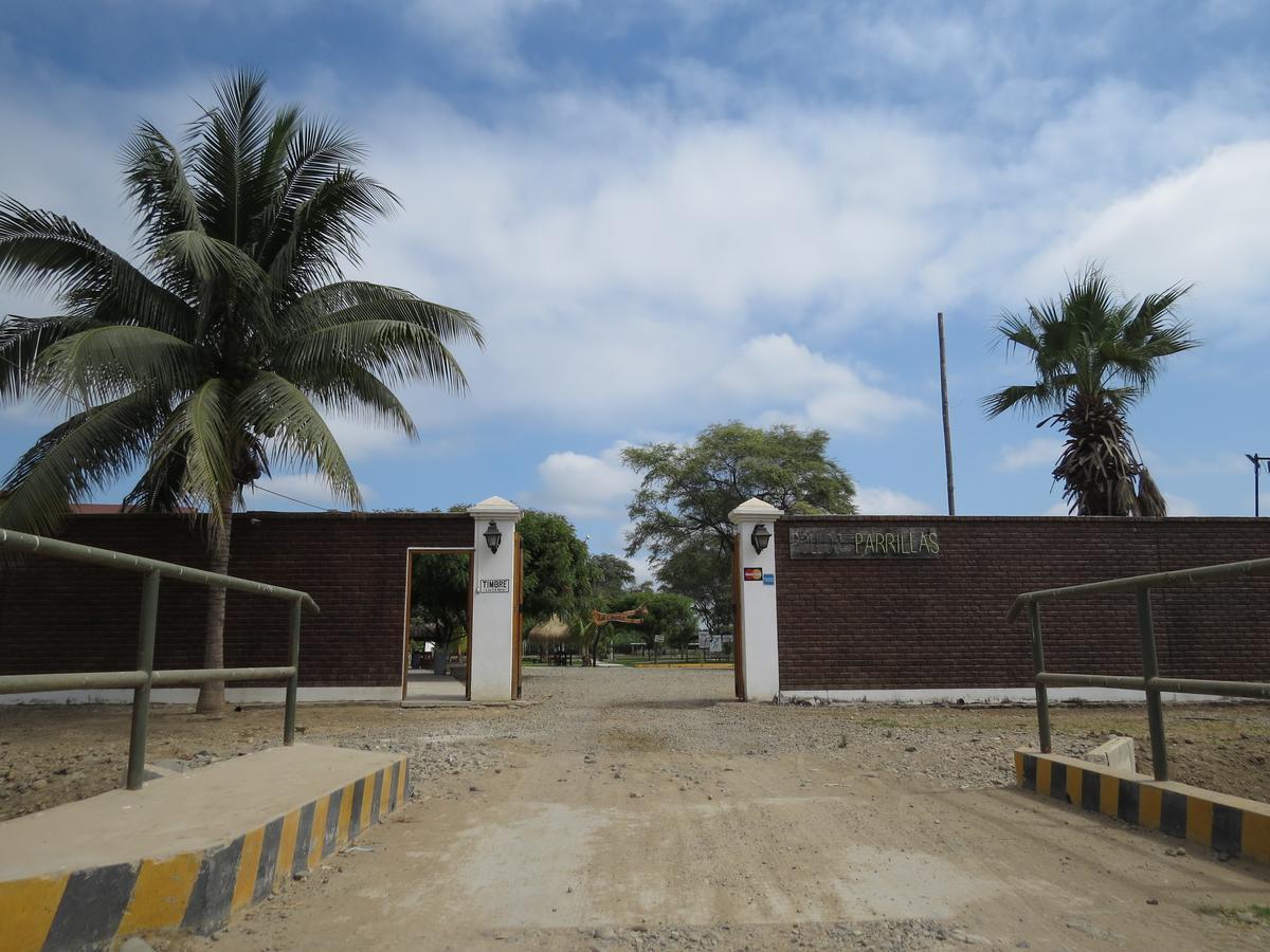 La Choza Bungalows Tambo Grande Bagian luar foto